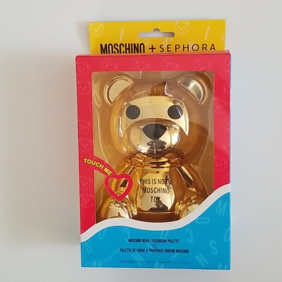 Moschino + Sephora Bear Eyeshadow Palette - Picture 4 of 5
